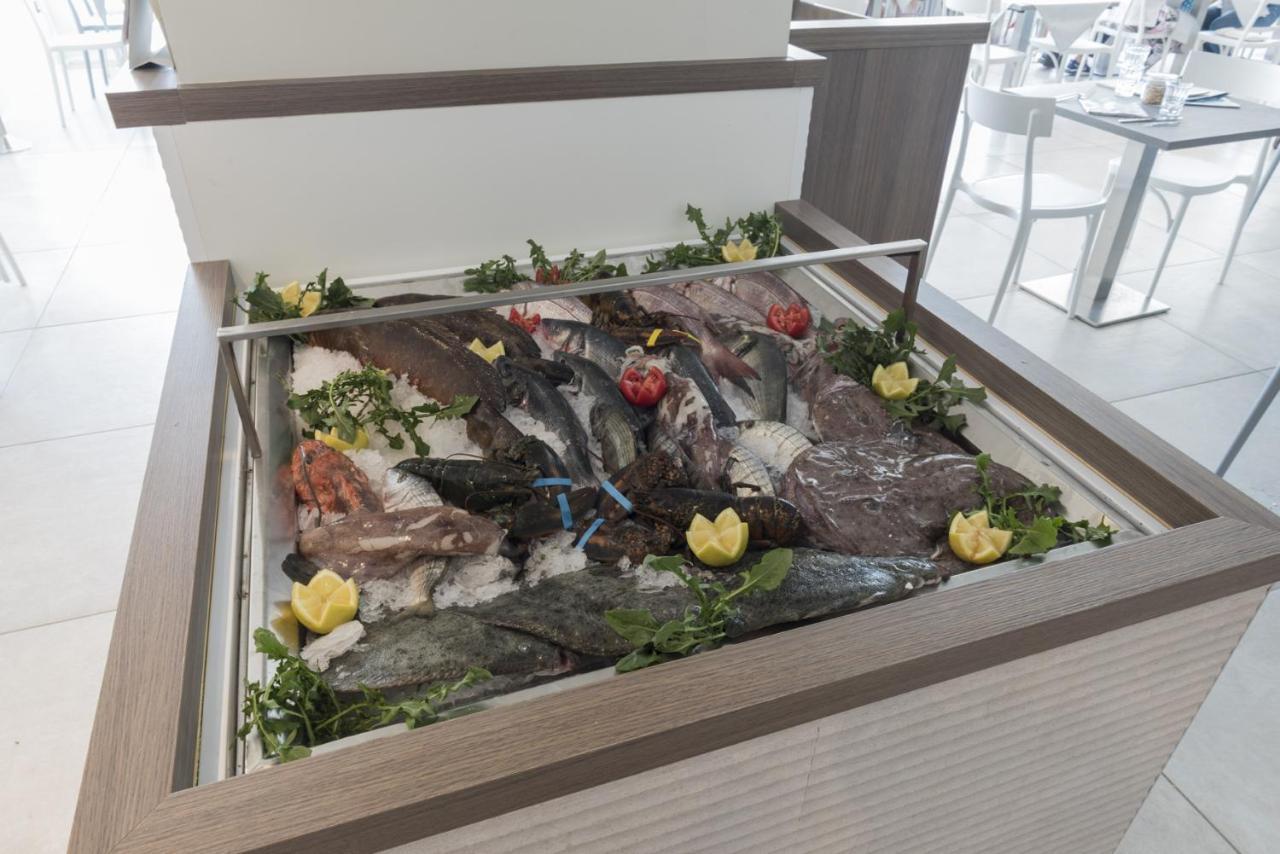 Hotel Ristorante Centosedici Terracina Ngoại thất bức ảnh