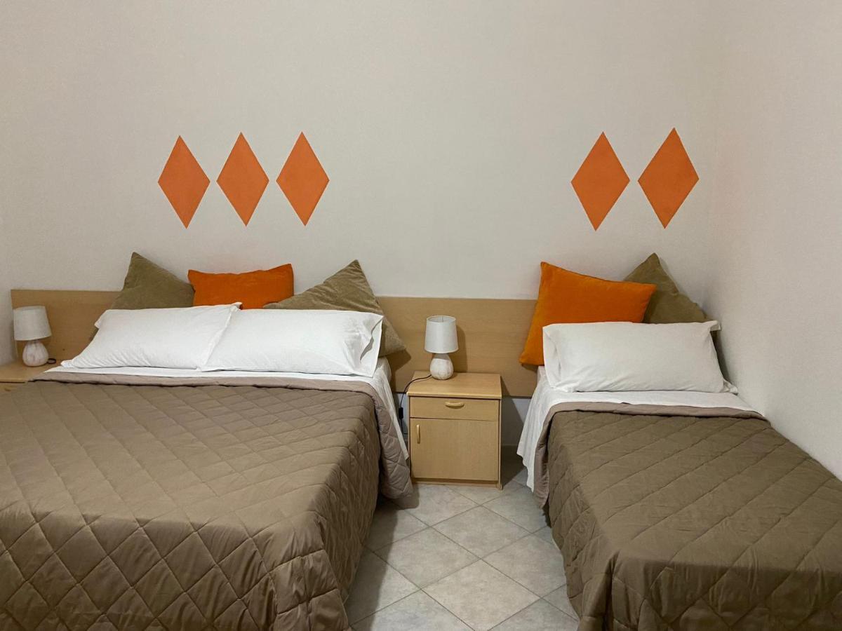Hotel Ristorante Centosedici Terracina Ngoại thất bức ảnh