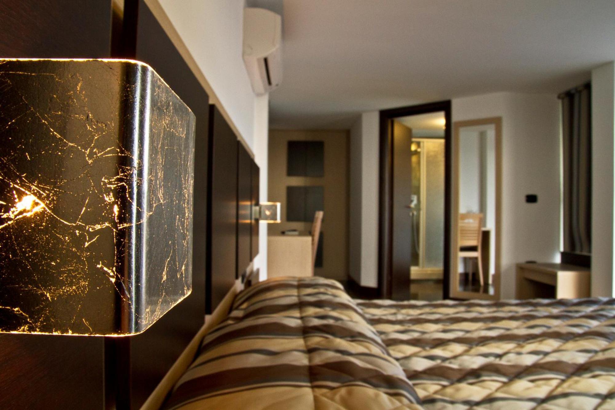 Hotel Ristorante Centosedici Terracina Ngoại thất bức ảnh