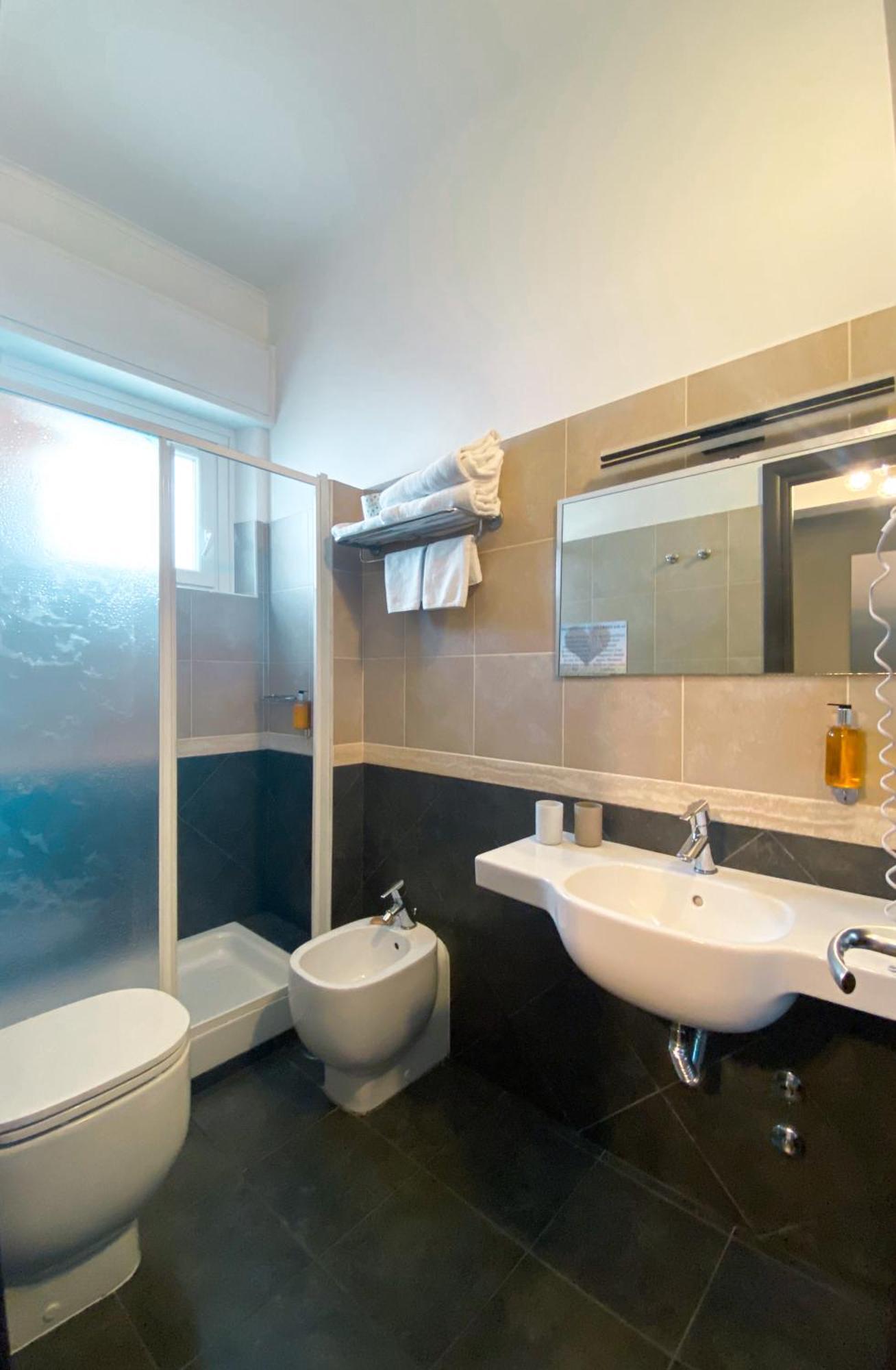 Hotel Ristorante Centosedici Terracina Ngoại thất bức ảnh